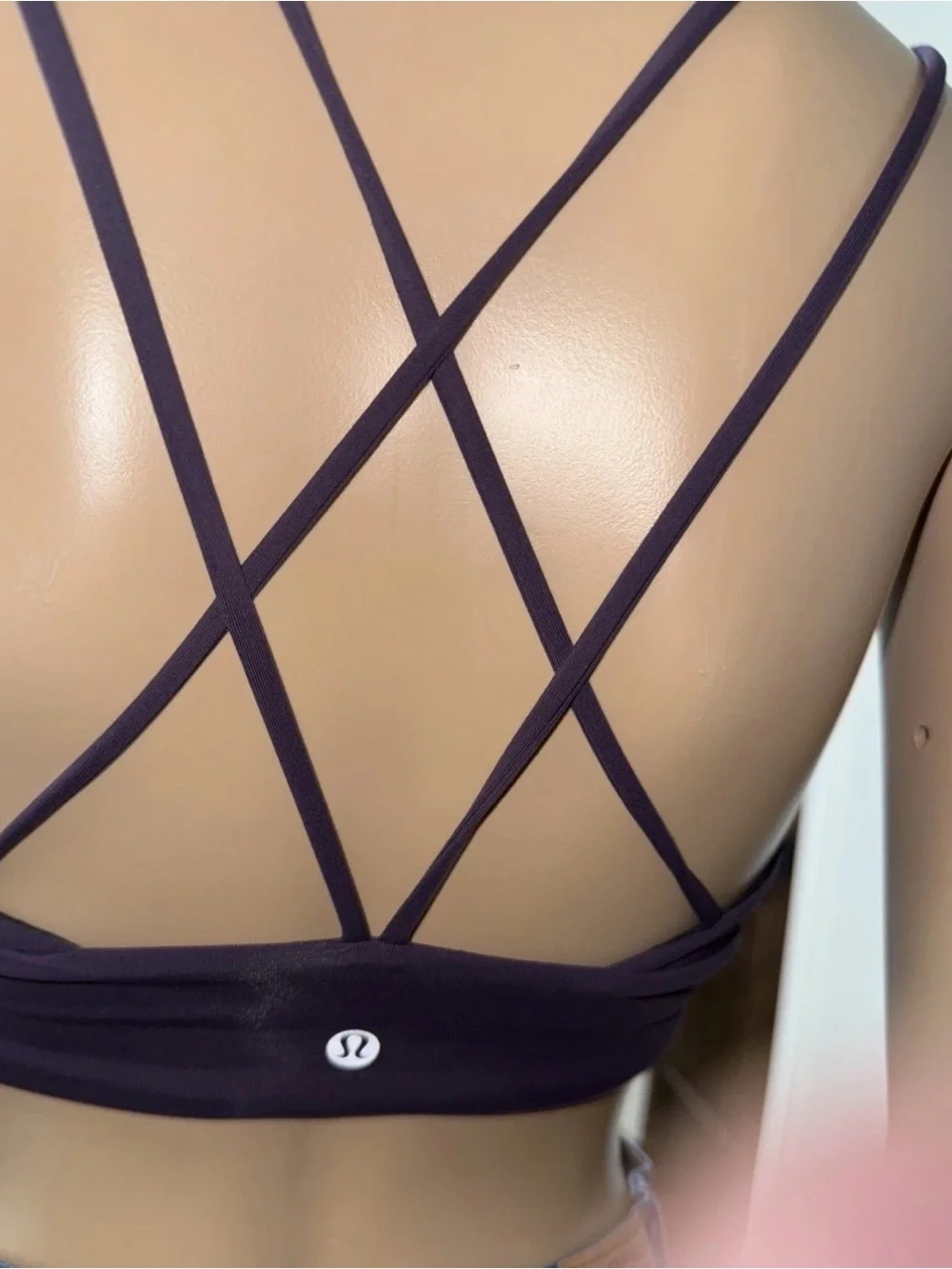 lululemon athletica Double-Strap V-Neck Sports Bra Size 4 in Lavender- 006